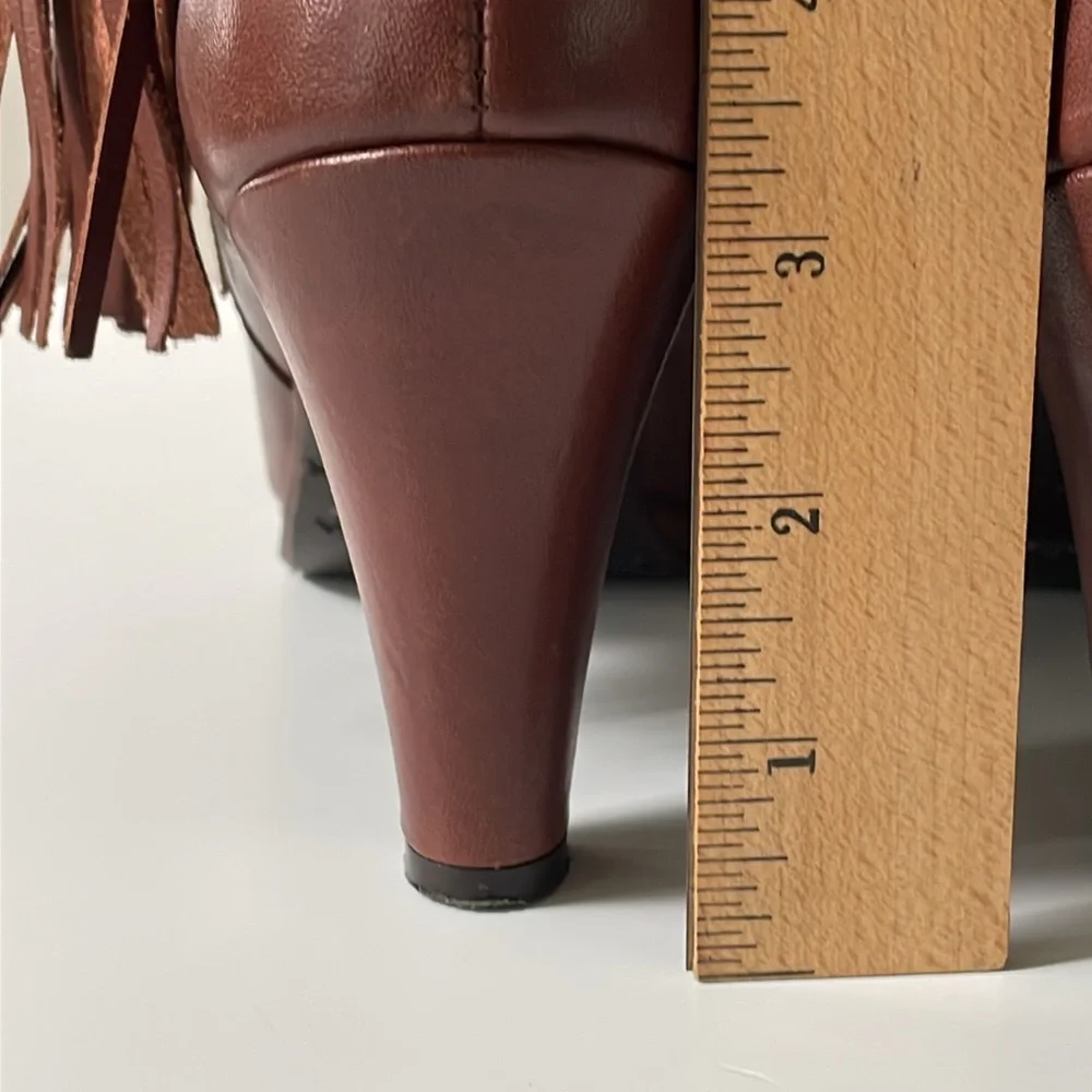 Estefania Marco brown leather heel booties. Tassles. Made in Spain. Size EUR 40.